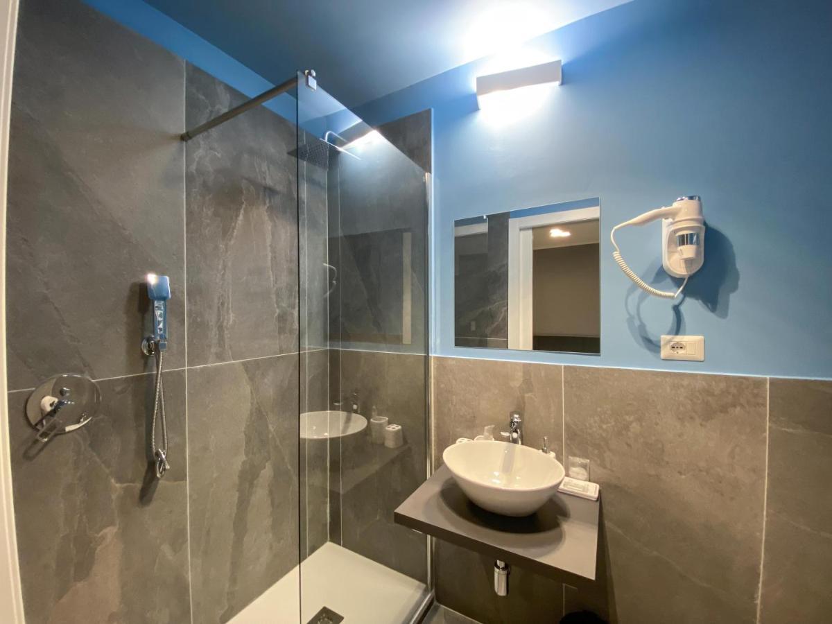 Il Riccio Rooms Милан Экстерьер фото